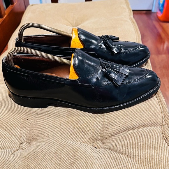 Classic Black Tassel Loafers - Picture 4 of 15